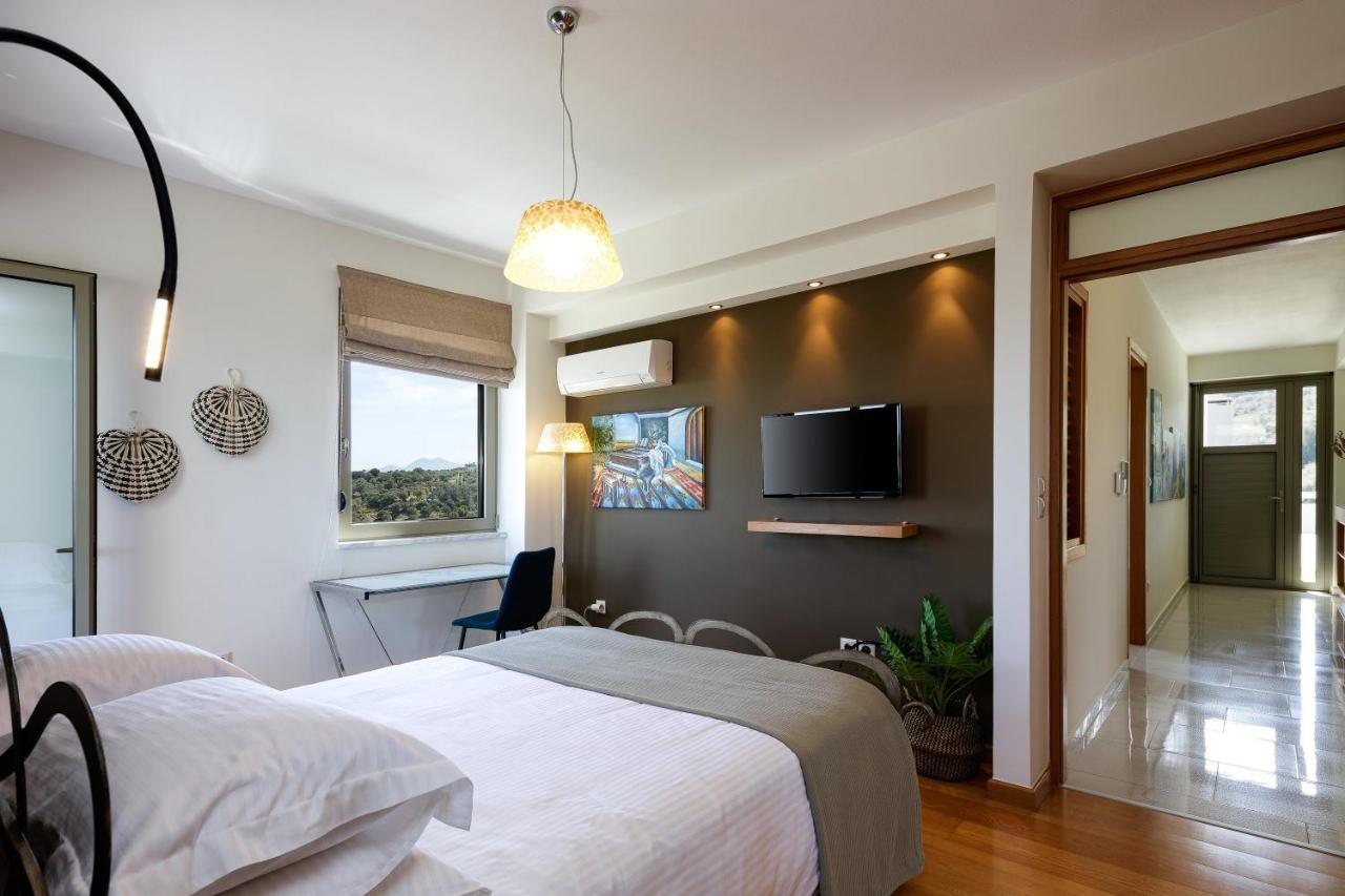 Rizes Villa With Jacuzzi & Heated Pool Agia Triada 외부 사진