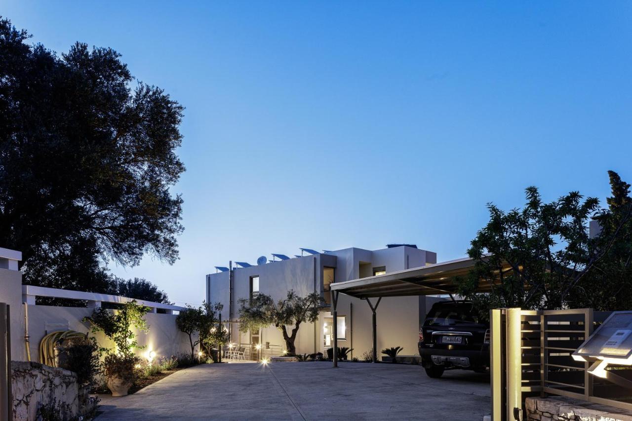 Rizes Villa With Jacuzzi & Heated Pool Agia Triada 외부 사진