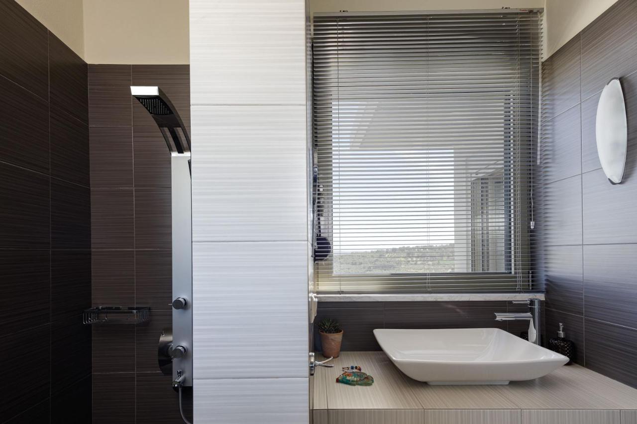 Rizes Villa With Jacuzzi & Heated Pool Agia Triada 외부 사진