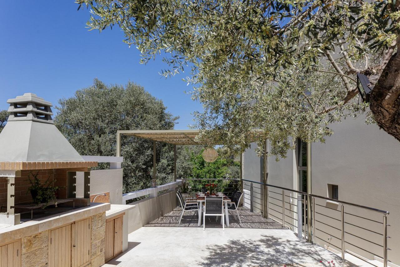 Rizes Villa With Jacuzzi & Heated Pool Agia Triada 외부 사진