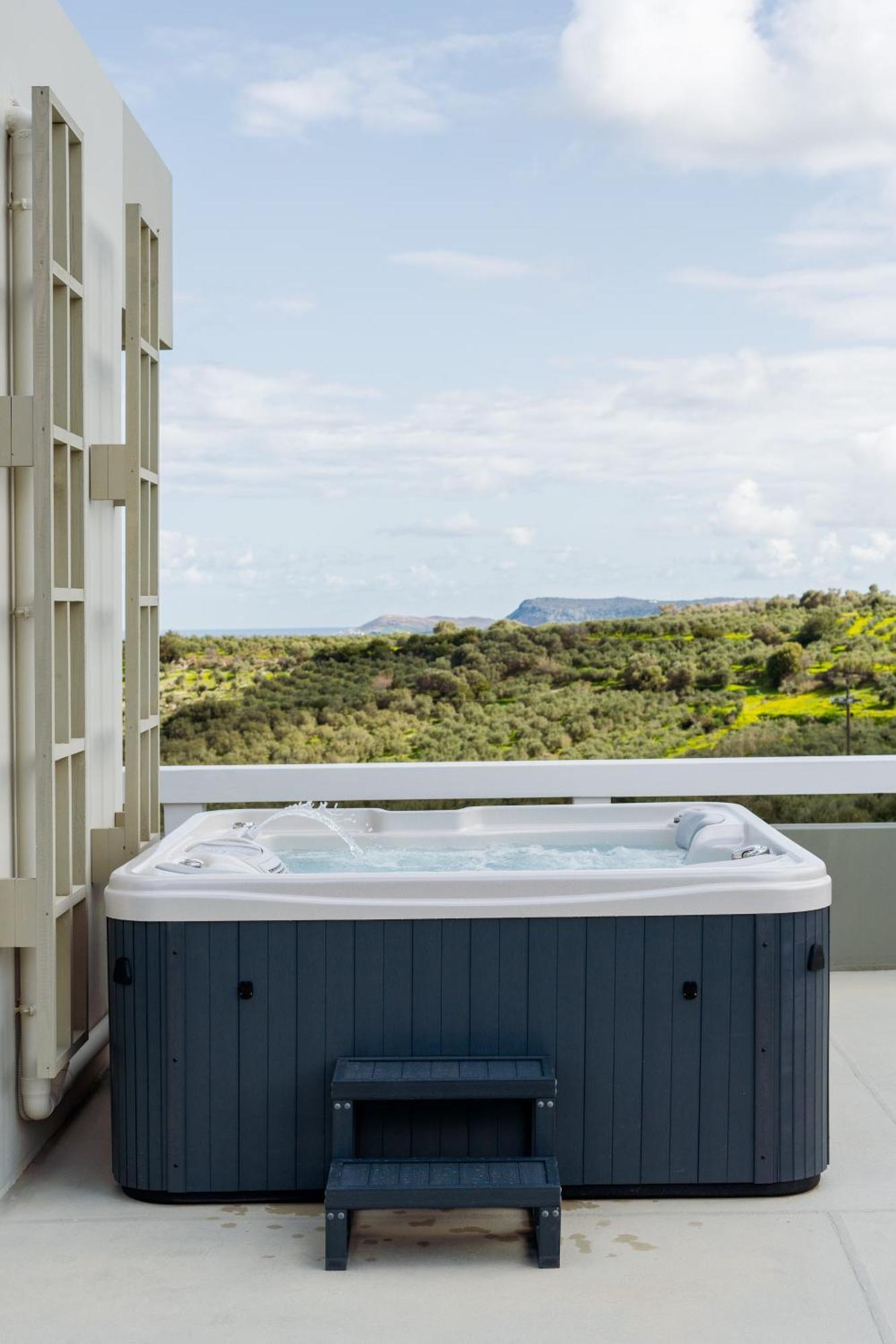 Rizes Villa With Jacuzzi & Heated Pool Agia Triada 외부 사진